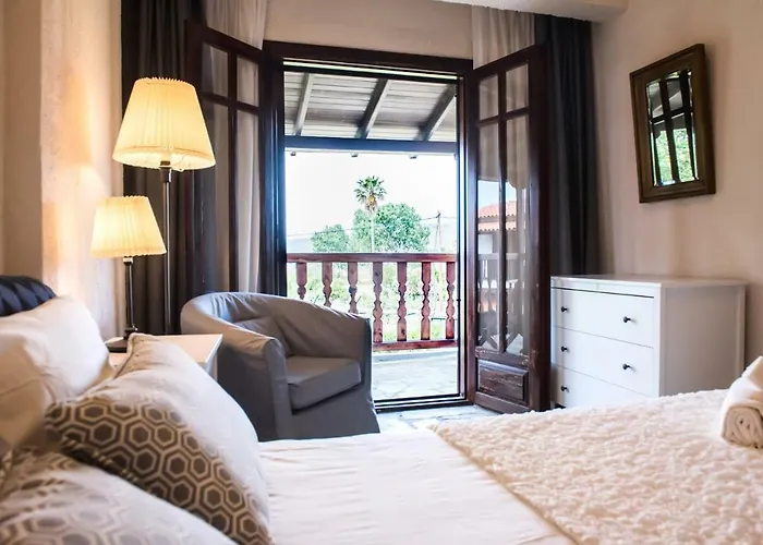 بيت للعطل White Blossom #fourka